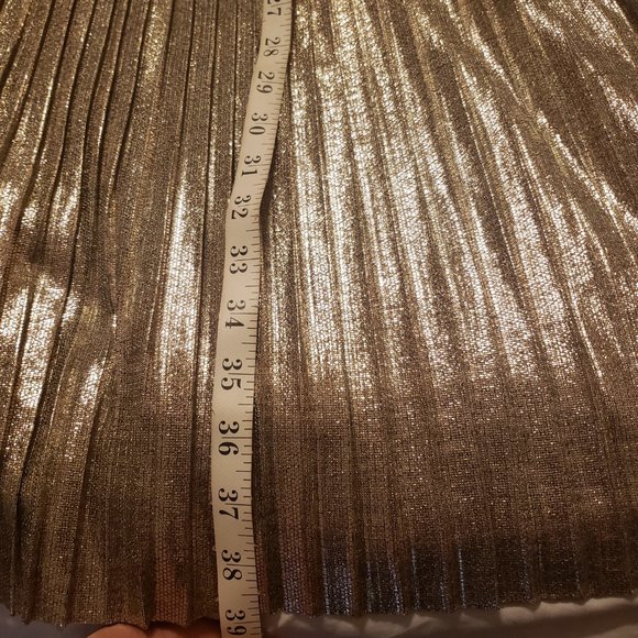 Eloquii Dress Pleated Kimono Sleeve Mini Silver/Gold Size 28 NWT - Picture 6 of 11